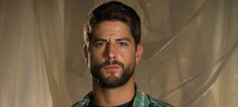 Luis Fernández, preparado para el sexo en lo nuevo de 'Mar de plástico'