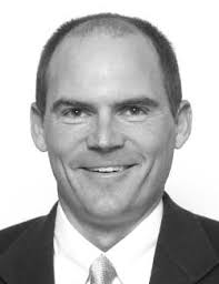 HEAD COACH DAN HAWKINS