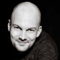 Desmond Edwards: Actor in Belfast, United Kingdom.