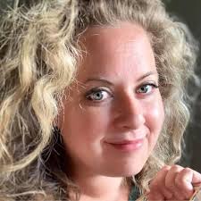 Lauren Diles Graf (@bettybling21) • Instagram photos and videos