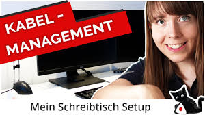 Computer schreibtisch in weiß skandinavischer landhausstil. Kabelmanagement Am Schreibtisch So Verstecke Ich Mein Chaos Youtube