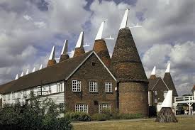 13 Glorious Places You Simply Must Visit In Kent Farm Buildings Places English Country Cottages
