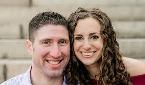 Rebecca Isaacson, Taylor Lustgarten