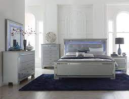 The difference between a california king — also known as a cal king — and a standard king is the size and shape of the mattress. Buy Homelegance Allura 1916k 1ck California King Platform Bedroom Set 4 Pcs In Silver Light Gray Faux Leather Online