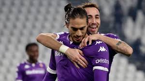 Foto elaborazioni e commenti venuti fuori dopo. Nothing Has Changed With Fiorentina S Slogan You Can Lose As Long As It S Not From Juventus