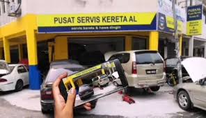 Saya meminta untuk menukar minyak hitam kereta dengan minyak 10,000 km termasuk oil filter. Puskal Pusat Servis Kereta Al Home Facebook