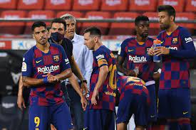 شاهد لاعبين برشلونة وتلتيك بيلباو يصلون الى ملعب الكامب نو للعب مباراة إياب كأس الملك. 8 Ù„Ø§Ø¹Ø¨ÙŠÙ† ÙÙˆÙ‚ Ø§Ù„Ù€30 Ø¹Ø§Ù…Ø§ Ø¨Ø±Ø´Ù„ÙˆÙ†Ø© ÙØ±ÙŠÙ‚ Ø§Ù„ÙƒÙ‡ÙˆÙ„