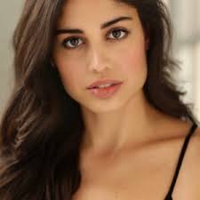 La Egoísta Playwise