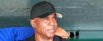 Fernando Valenzuela: Breaking News, Rumors & Highlights