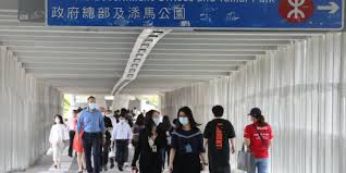 有公務員團體收到公務員事務局發出的內部通知，要求所有未接種新型冠狀病毒疫苗的政府員工，在星期一（8 月 2 日）起，每周接受一次病毒檢測，而在 9 月 1 日起，需要自費檢測，而沒有打針，又沒有定期檢測的員工，若不能提供合理解釋，可能會面臨紀律處分。 4xwcy44qa Cblm