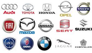 Marque de voiture américaines liste constructeurs automobile. Les Logo Chromes Des Marques De Voiture Logo En Vue