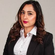 Denise Sida's Instagram, Twitter & Facebook