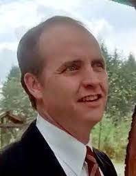 Scott Burkholder's Instagram, Twitter & Facebook