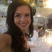 Sarah Yates's Instagram, Twitter & Facebook