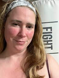 Appearance and behavior discussion about a person