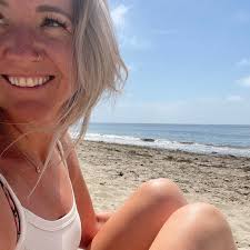 I'm not a perfect friend. I'm not the most together friend or organized  friend. Sometimes I forget to text back and other times I send a million  texts in a row when