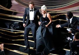 His major nominations include eight academy awards, eight british academy film awards, six golden globe awards, eight mtv movie & tv awards. Bukan Bradley Cooper Lady Gaga Kini Kencani Seorang Ceo Kumparan Com