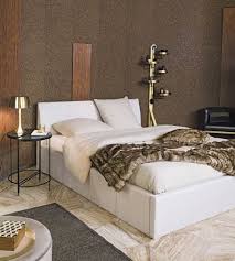 Poltrone e sofa divano letto. Poltrona In Pelle Nera Con Gambe In Metallo Color Ottone Requiem Maisons Du Monde