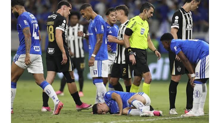 Bruno Rodrigues tem fratura no osso zigom&aacute;tico e na costela