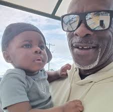 Desmond McCray (@desmond.mccray.16) • Facebook