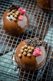 Valrhona Chocolate Salted Caramel And Crunchy Feuilletine Entremet Hopes Dreams Aspirations Valrhona Chocolate Catering Desserts Entremet