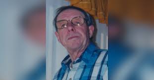 Obituary information for Russell H Licht