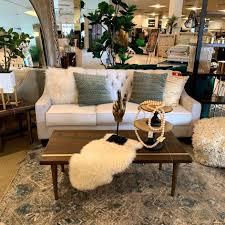 Showhome Luxury Fine Finish Coffee Table Showhome Furniture Modern Coffee Table Wooden Coffee Table Beautiful Coffe Furniture Stylish Sofa Cheap Sofas