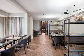 Eateries Hit Harder This Time With Dining In Restricted To Two Persons The Straits Times