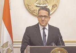 ونشر صلاح مقطعا مصورا يظهر لحظات انطلاق موكب المومياوات الملكية الذي تم خلاله نقل 22 مومياء لملوك مصر القديمة، أمس الأول (السبت) واتجهت أنظار العالم، مساء السبت الماضي، نحو ميدان التحرير في قلب العاصمة المصرية القاهرة، حيث موكب نقل المومياوات الملكية من. ÙˆØ²ÙŠØ± Ø§Ù„Ø³ÙŠØ§Ø­Ø© Ø§Ù„Ø¥Ø¹Ù„Ø§Ù† Ø¹Ù† Ù…ÙˆØ¹Ø¯ Ù…ÙˆÙƒØ¨ Ù†Ù‚Ù„ Ø§Ù„Ù…ÙˆÙ…ÙŠØ§ÙˆØ§Øª Ø§Ù„Ù…Ù„ÙƒÙŠØ© Ù‚Ø±ÙŠØ¨Ø§ Ø¨ÙˆØ§Ø¨Ø© Ø§Ù„Ø´Ø±ÙˆÙ‚ Ù†Ø³Ø®Ø© Ø§Ù„Ù…ÙˆØ¨Ø§ÙŠÙ„