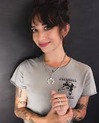 Good morning my friends! It's a great day to book a tattoo. I haven't done  one of those 'meet the artist' introduction posts in a hot second, so read 