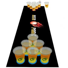 Las pedas son indispensables para los universitarios al igual que el agua para los peces. Juegos Para Beber El Blog De Drinks Co