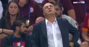 Fatih terim'in verdiği tepkiler ve komik anları sizler için derledim.ayrıca belirtmem gerekir ki bu video toplamadır.ben sadece. Psg Macinda Kan Ter Icinde Kalan Fatih Terim Izlesene Com