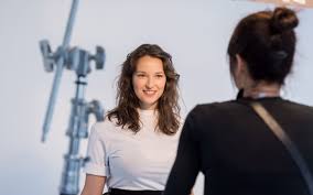 Její matka je spisovatelka irena obermannová, otec hudebník daniel kohout. Kdyz Se Opije Dela V Baru Stojky A Foti Se Polonaha Proc Berenika Kohoutova Krmi Bulvar Vip Skandaly A Aferky Krajske Listy Cz