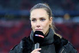 Football, golf, rugby, cricket, f1, boxing, nfl, nba, plus the latest sports news, transfers & scores. Kommt Bald Das Baby Verwirrung Um Sky Moderatorin Esther Sedlaczek Express De