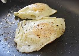 Learn How To Cook Over Medium Eggs At Home In Just 3 Easy Steps And Discover How To Get A Perfect Slightly Runny Slig Cooking Over Easy Eggs Perfect Fried Egg