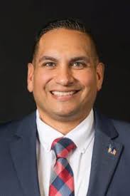 Richard Vega's Instagram, Twitter & Facebook