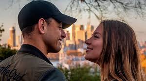 Chicharito y sarah kohan están esperando su segundo hijo. Sarah Kohan Pediria Fuerte Pension A Chicharito Futbol Total