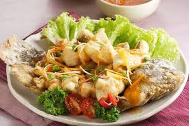 Anda pasti bisa memasaknya sendiri dirumah dengan cara dan resep rahasia ala seafood nikmat den enak. Terbongkar Cara Bikin Gurame Asam Manis Yang Enak Banget Ala Restoran Seafood Perhatikan 4 Tips Ini Semua Halaman Sajian Sedap