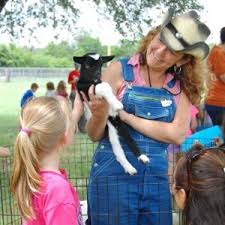 We have something for everyone from christmas gifts, valentines day presents, anniversaries, proposals and even weddings. Top Petting Zoos For Hire In Austin Tx 100 Guaranteed Gigsalad