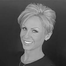 Janelle Marie's Instagram, Twitter & Facebook