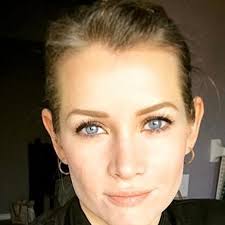 Amazon.com: Anna Colombo: books, biography, latest update