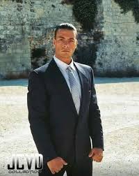 Jean claude van damme showing his awesome moves. Pin By Bernadette Devameira On Rocker Jean Claude Van Damme Van Damme Black Eagle