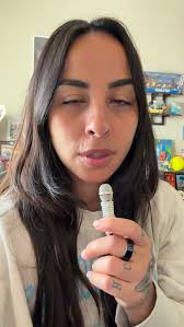 De los Simpsons a National Geography ☺️, Cómo conocí la historia de  @janegoodallinst 🐒👩🏻‍🦳, Mujer increíble 🩷✨