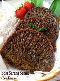 Bolu Karamel Atau Sarang Semut Ini Adalah Salah Satu Kue Khas Indonesia Klo Sebutan Orang Betawi Bolu Sarang Semut Karena B Ide Makanan Karamel Resep Masakan