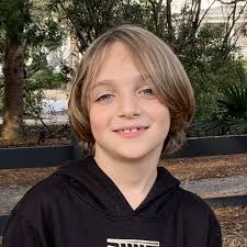 Timeless Romance, Love in the Digital Age