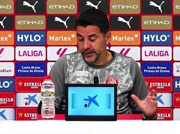 Míchel demands consistency from the team before visiting Vitoria