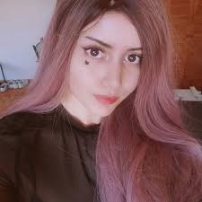 Para los que se quejan de que solo les aparecen fotos de mujeres 🔥,  recuerden que Threads muestra contenido basado en sus intereses e  interacciones. Si en Instagram te dedicas a ver