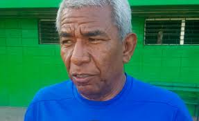 TPDEPORTES: ULTIMA HORA!!!! Héctor Castellón ha sido separado de la  dirección técnica de Platense. Suena Reynaldo Tilguath como relevo.