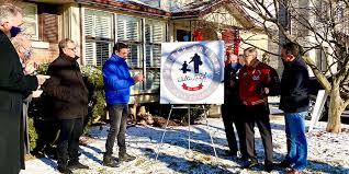 Gretzky turned the backyard of their brantford home into a rink. Namesake Unveils New Walter Gretzky Municipal Golf Course Logo In Brantford City Of Brantford