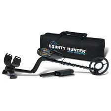 Three levels of iron discrimination let you tune out small nails and other trash, while touch pad selection. Bounty Hunter Quick Draw 2 Hobby Metal Detector With Bonus Pinpointer And Carry Bag Walmart Com Walmart Com